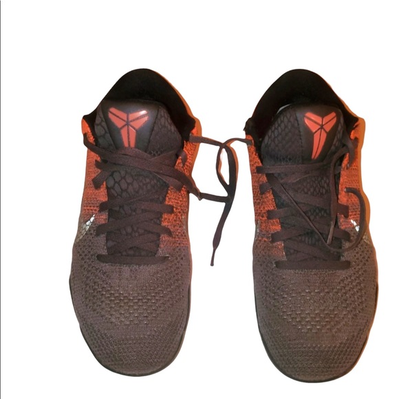 KOBE XI ELITE LO.  BEYOND A COLLECTORS EXPERIENCE. - Picture 9 of 10